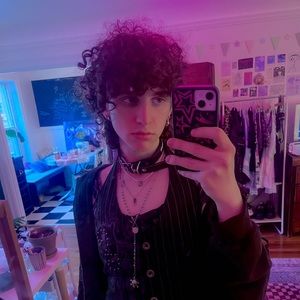 Meet your Posher, Holland